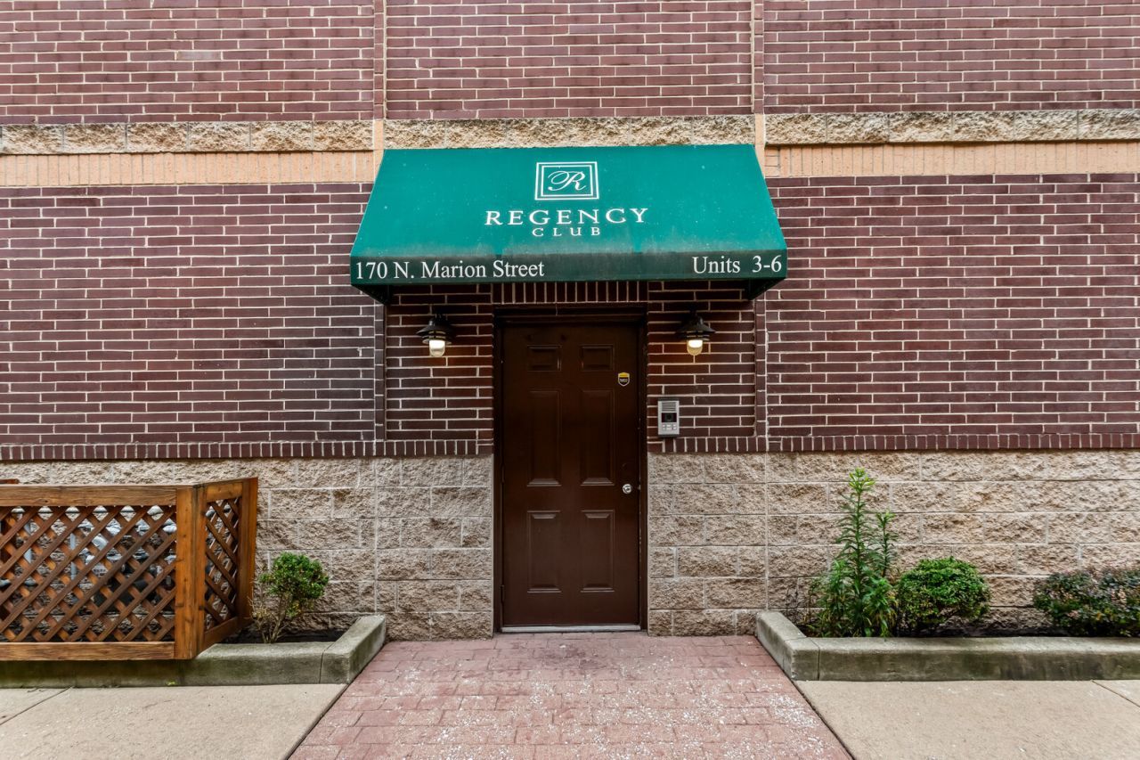 170 N Marion Street , Unit 3, Oak Park, IL 60301 Main Photo