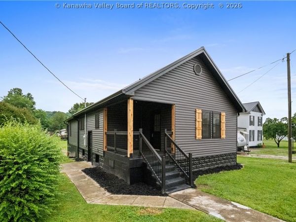 20182 Buffalo Road, Buffalo, WV 25033