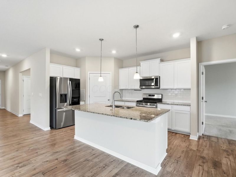5851 Ryman Drive E, Grove City, OH 43123 Photo 12