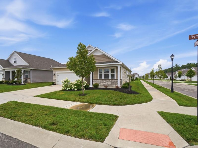5851 Ryman Drive E, Grove City, OH 43123 Photo 4