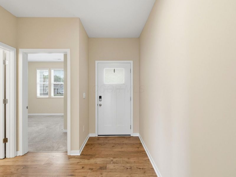 5851 Ryman Drive E, Grove City, OH 43123 Photo 6