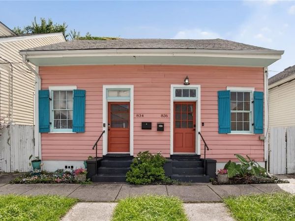 836 JOSEPHINE Street , New Orleans, LA 70130