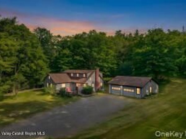 4533 Atwood Road , Stone Ridge, NY 12484
