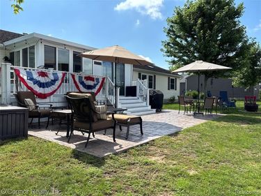 575 Blue Lake Court, Kimball Twp, MI 48074