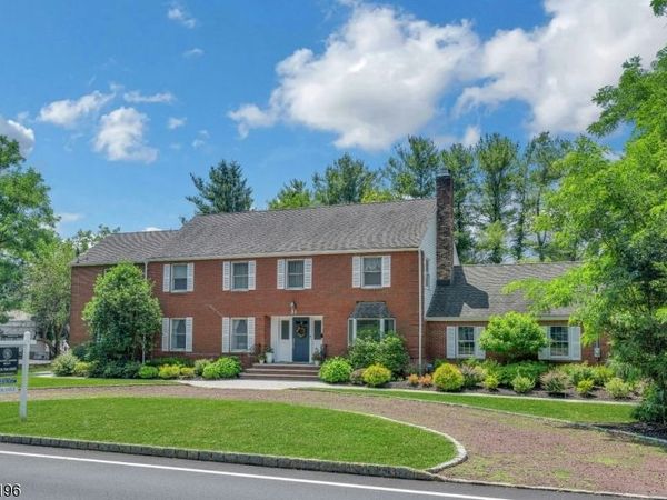 31 Garfield Ave, Madison, NJ 07940