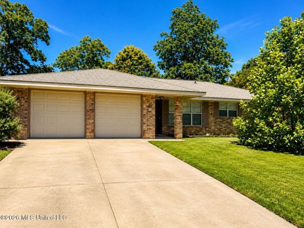 311 Saint Augustine Drive, Long Beach, MS 39560