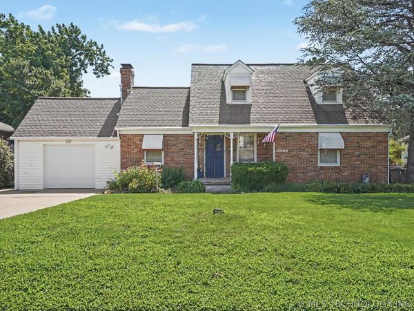 1309 S Knoxville Avenue , Tulsa, OK 74112