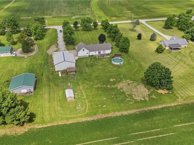 1710 Irvin Road, Jamestown, OH 45335 Photo 3