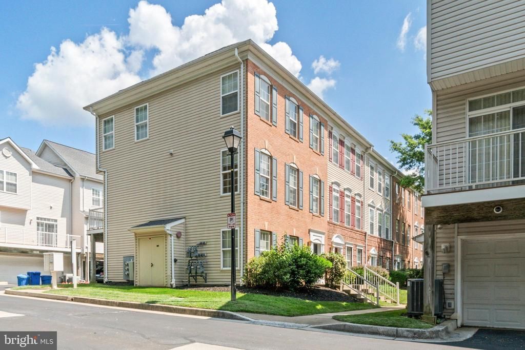 519 ENSEMBLE COURT, HUNT VALLEY, MD 21030