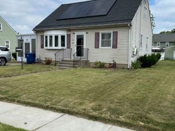 333 WILBUR HENRY DRIVE , FLORENCE, NJ 08518