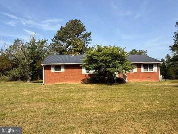 6160 FREDERICKSBURG TURNPIKE , WOODFORD, VA 22580