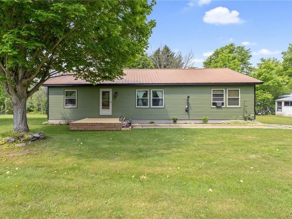 955 Middle Road, Oswego, NY 13126