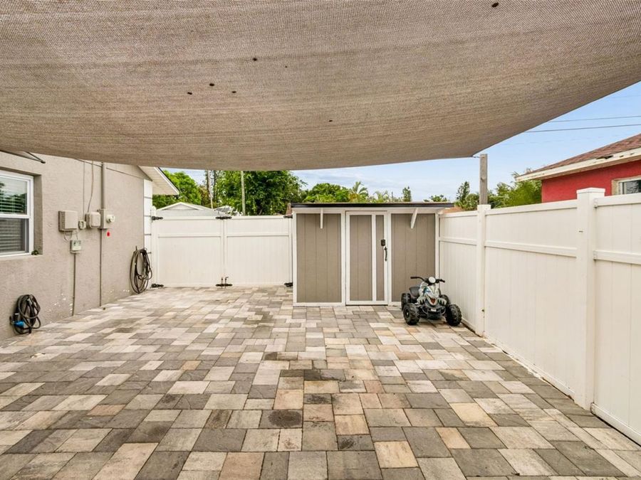Property Image 36
