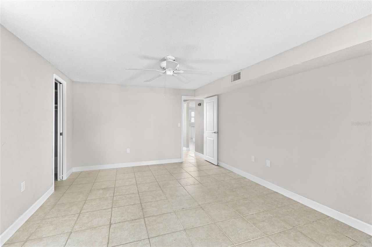 602 Spanish Drive S, Unit 115, Longboat Key, FL 34228 Photo
