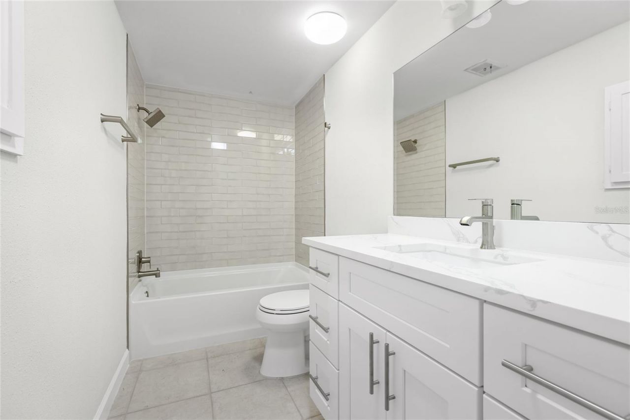 602 Spanish Drive S, Unit 115, Longboat Key, FL 34228 Photo