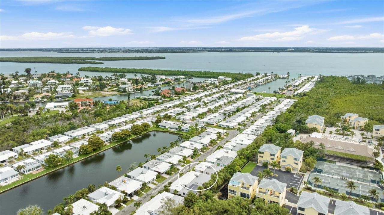 602 Spanish Drive S, Unit 115, Longboat Key, FL 34228 Photo