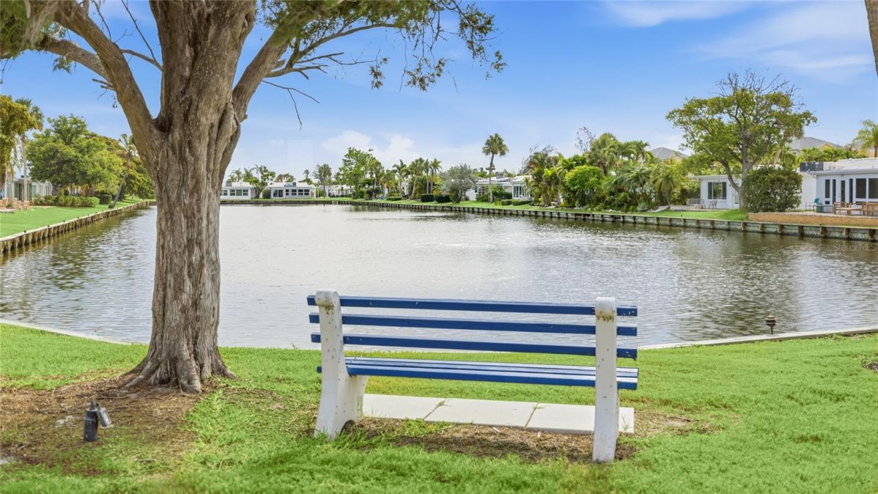 602 Spanish Drive S, Unit 115, Longboat Key, FL 34228 Photo