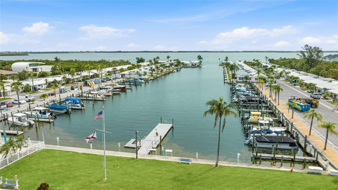 602 Spanish Drive S, Unit 115, Longboat Key, FL 34228 Photo