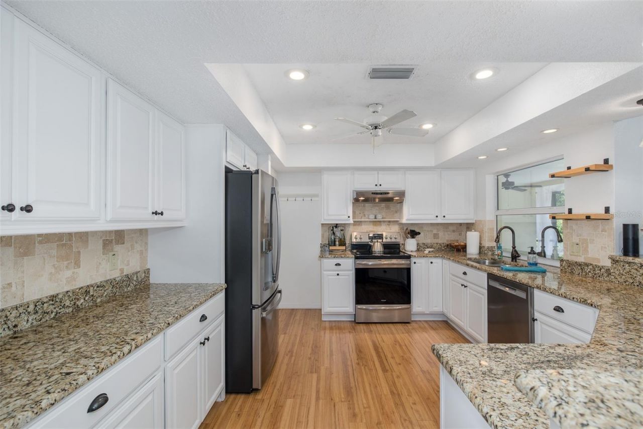 7751 Leighton Circle, New Port Richey, FL 34654 Photo