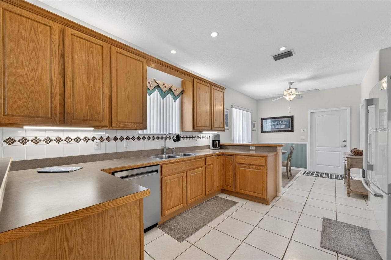 43 Llewellyn Trail , Palm Coast, FL 32164 Photo
