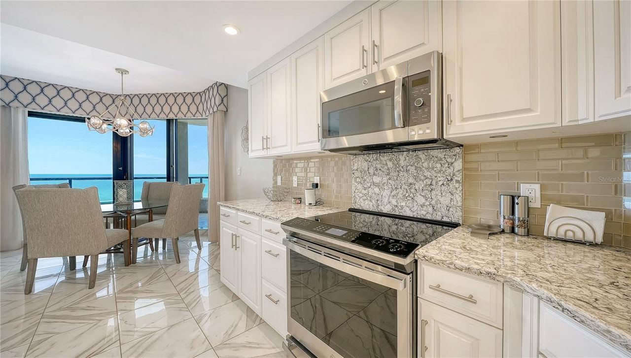 1211 Gulf Of Mexico Drive, Unit 609, Longboat Key, FL 34228 Photo