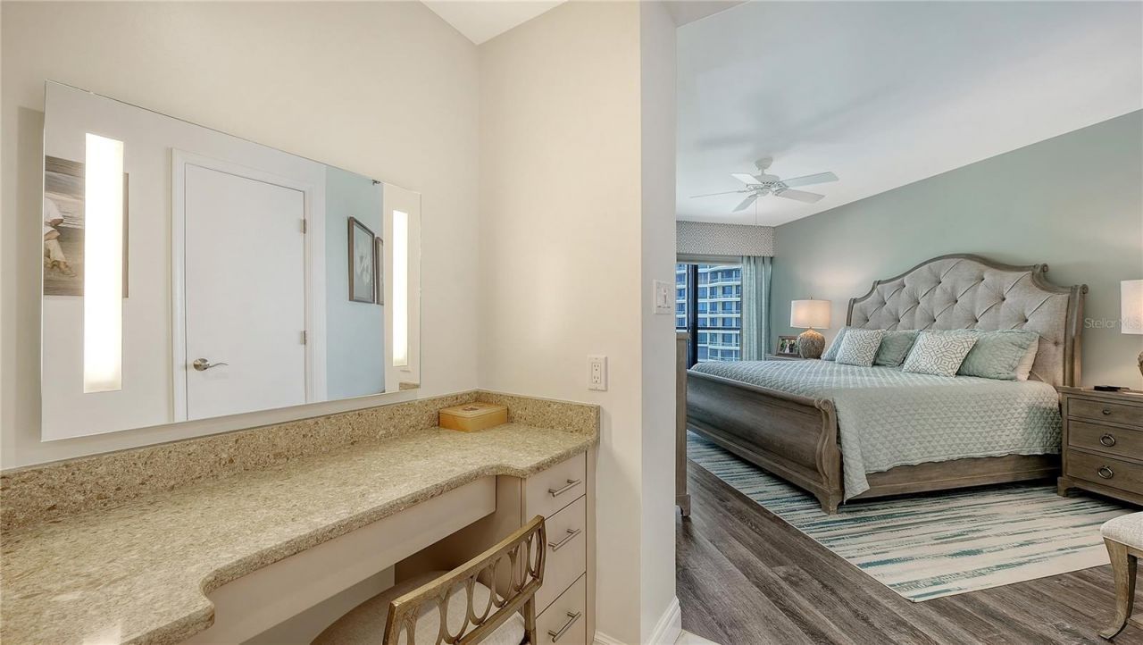 1211 Gulf Of Mexico Drive, Unit 609, Longboat Key, FL 34228 Photo