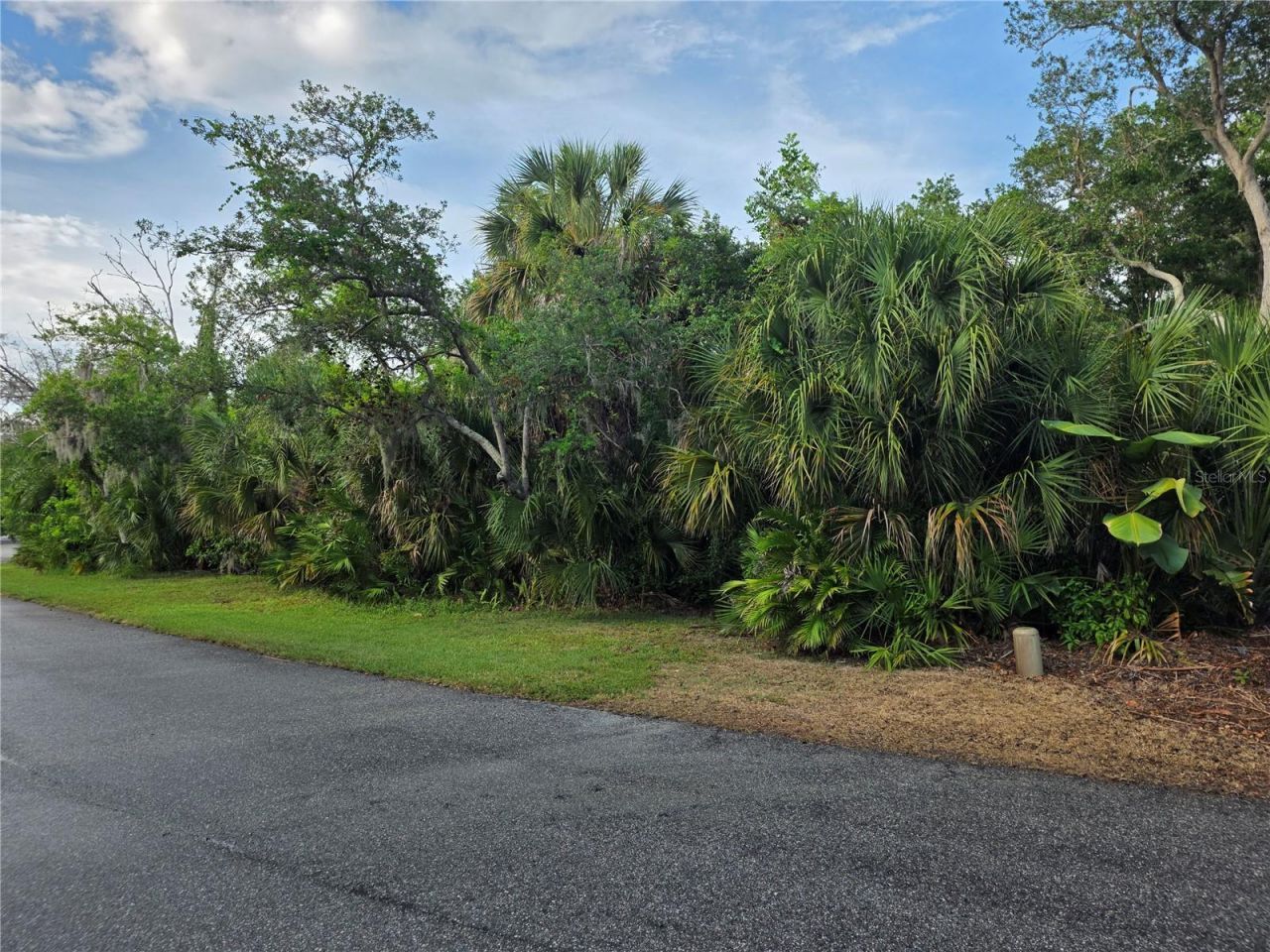 143 Osprey Point Drive , Osprey, FL 34229 Photo