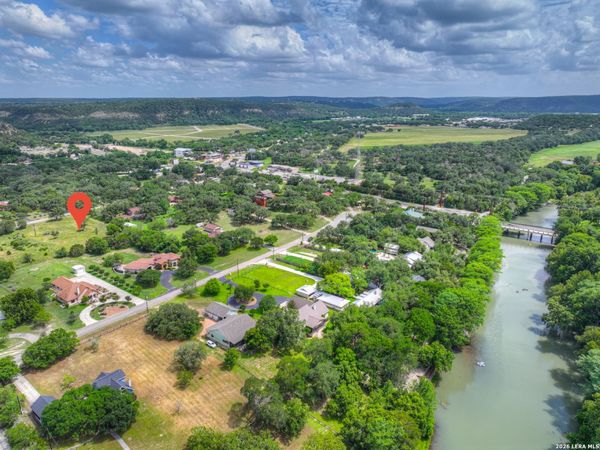 641 RAINBOW RDG, Canyon Lake, TX 78133