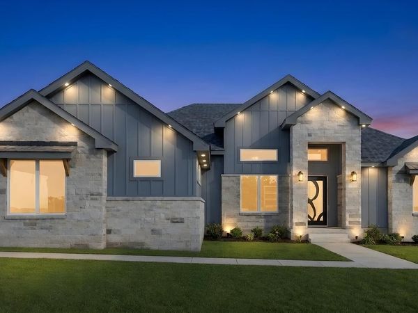 116 PIONEER DR, La Vernia, TX 78121