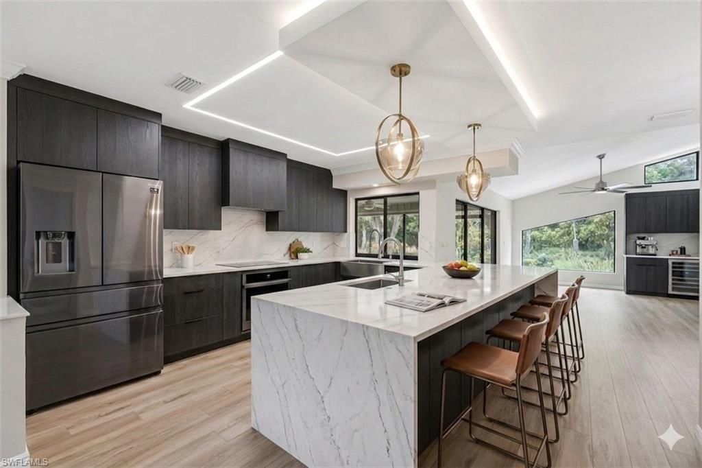 509 Cypress Way E, Naples, FL 34110 Photo