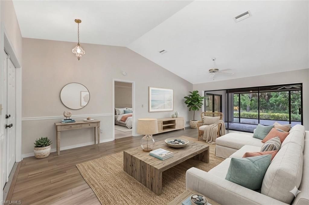509 Cypress Way E, Naples, FL 34110 Photo