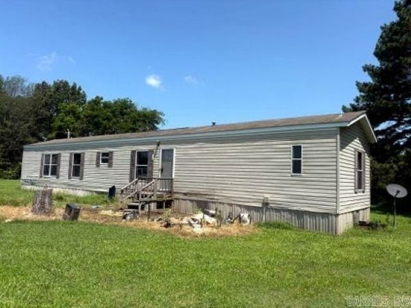 707 Ditch Bank Avenue , Humphrey, AR 72073