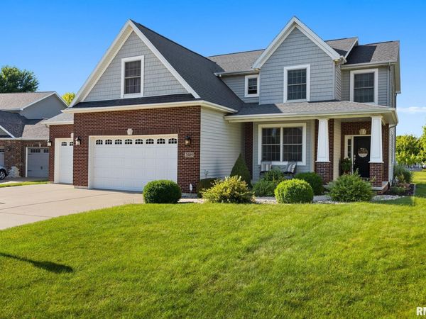 3809 W Wood Trail Court, Dunlap, IL 61525