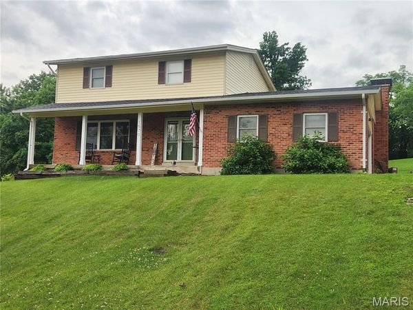 1570 Donnybrook Lane, Imperial, MO 63052