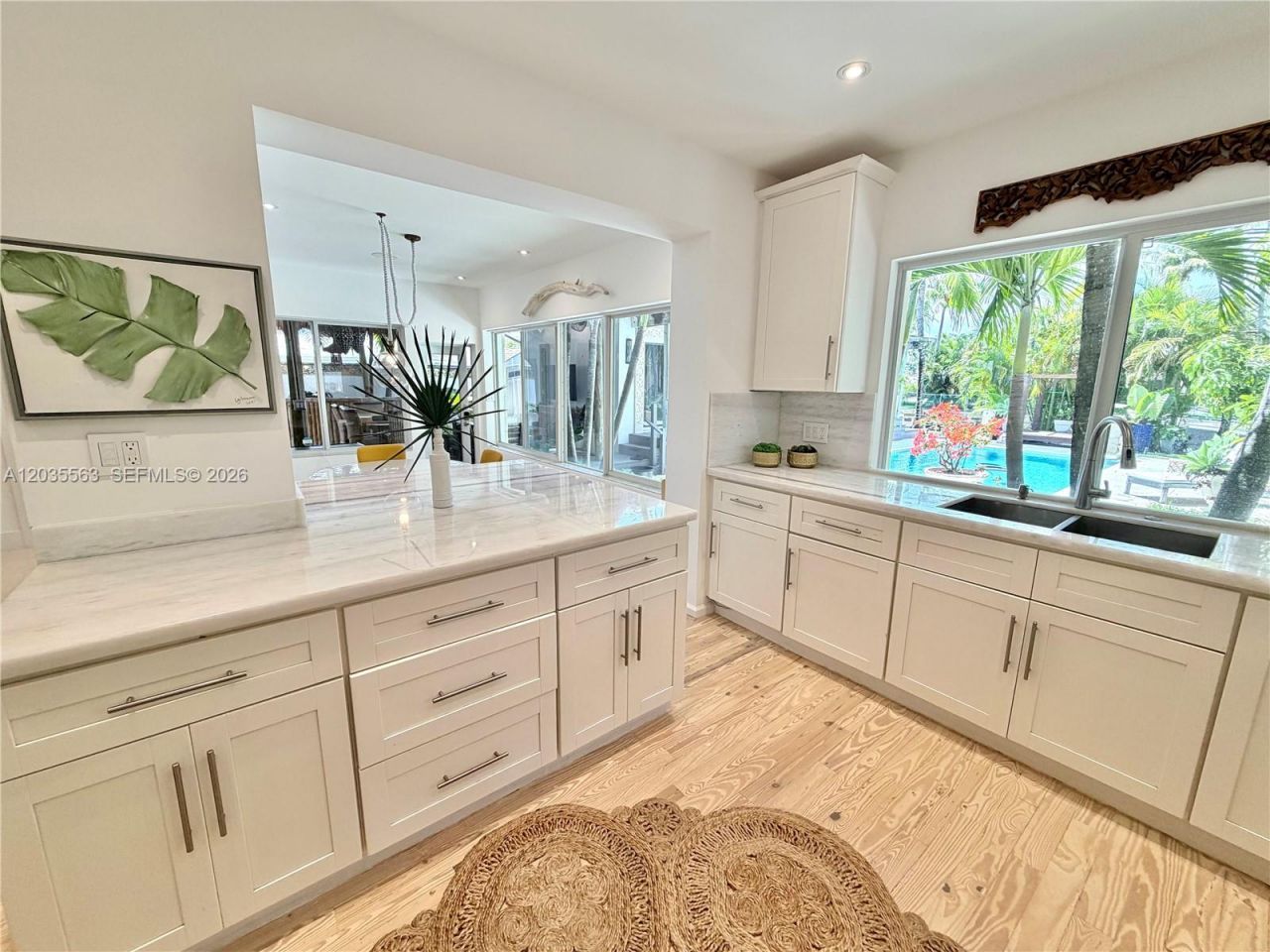 1460 Cleveland Rd, Miami Beach, FL 33141 Photo