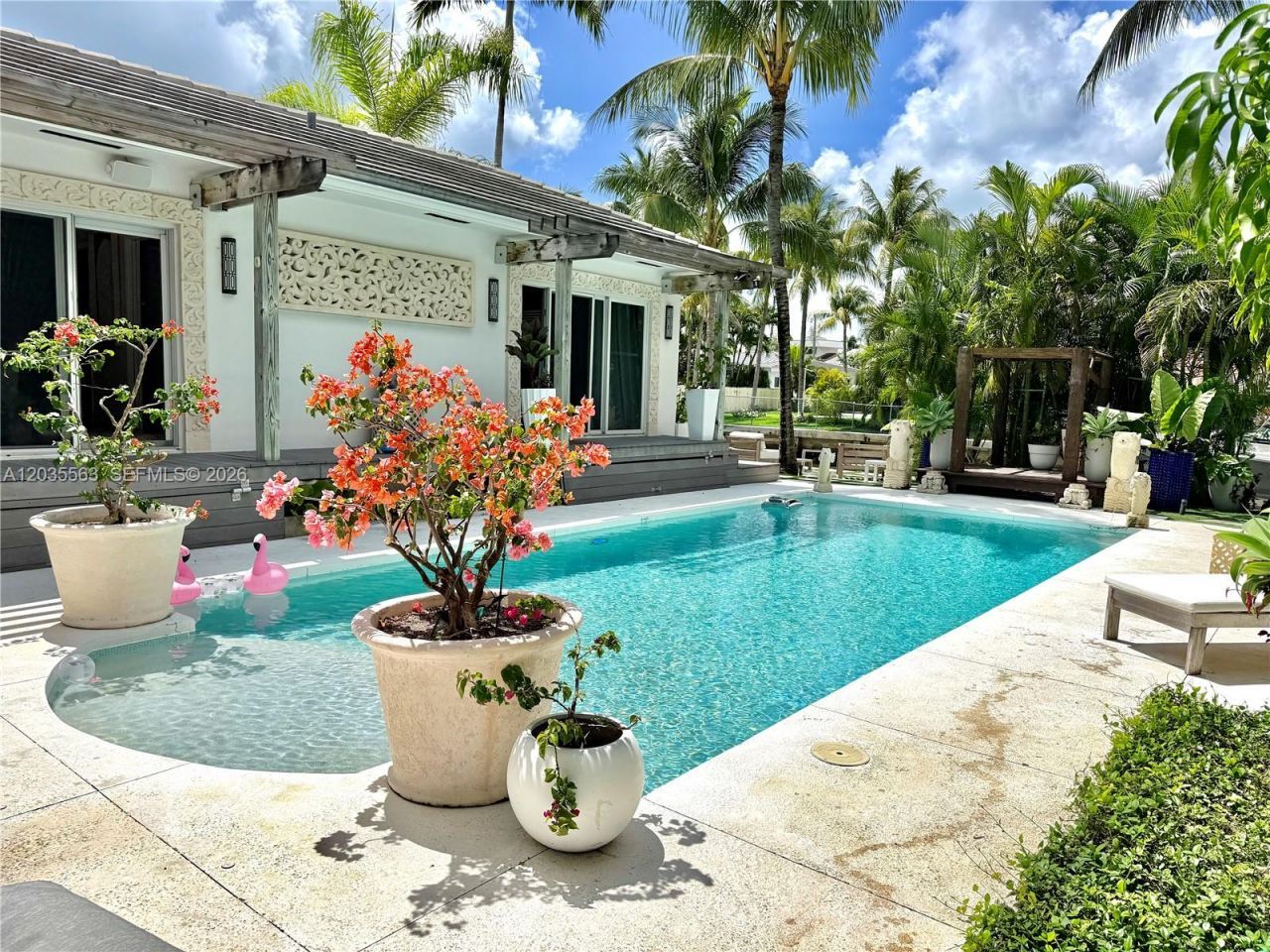 1460 Cleveland Rd, Miami Beach, FL 33141 Photo