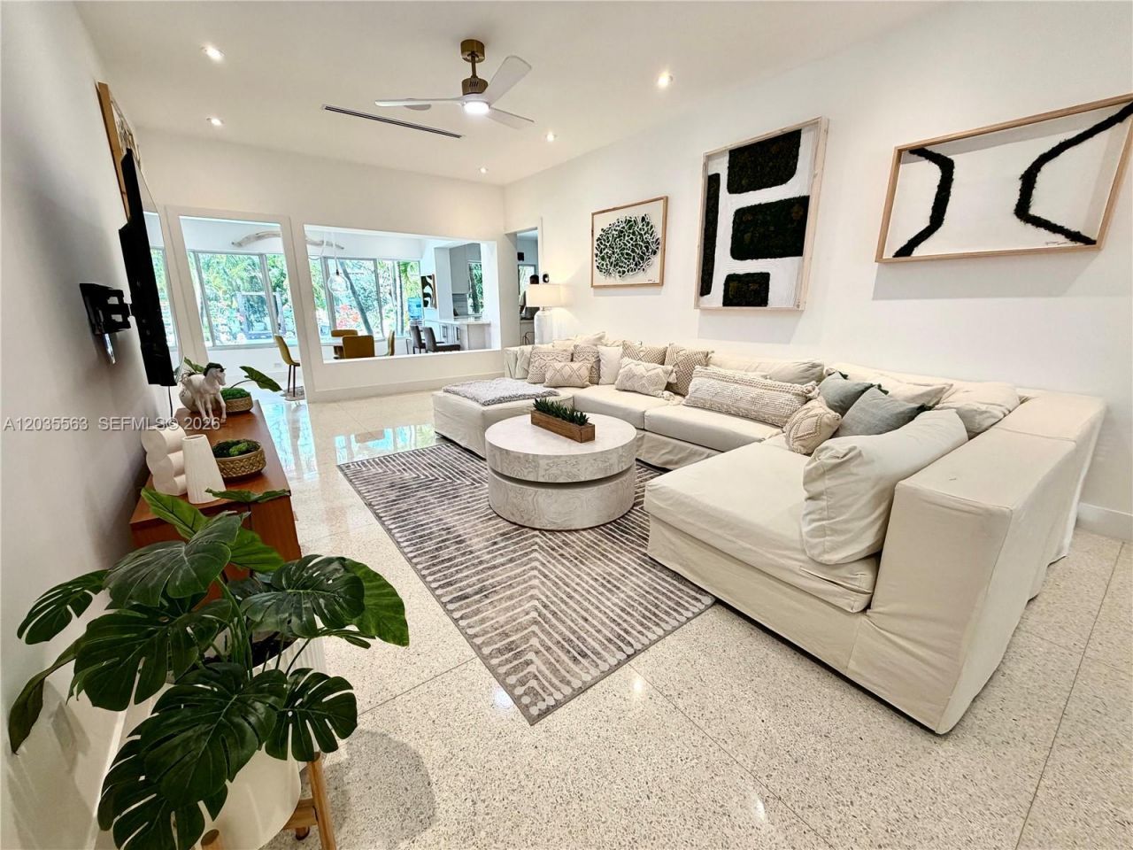 1460 Cleveland Rd, Miami Beach, FL 33141 Photo