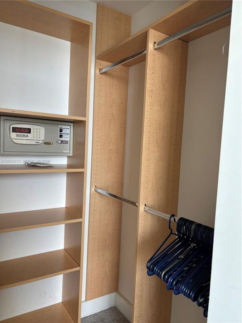 79 SW 12th St , Unit 4012-S, Miami, FL 33130 Photo