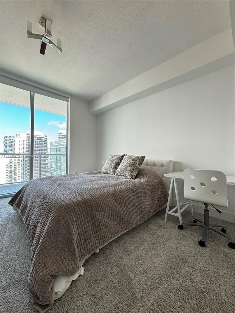 79 SW 12th St , Unit 4012-S, Miami, FL 33130 Photo