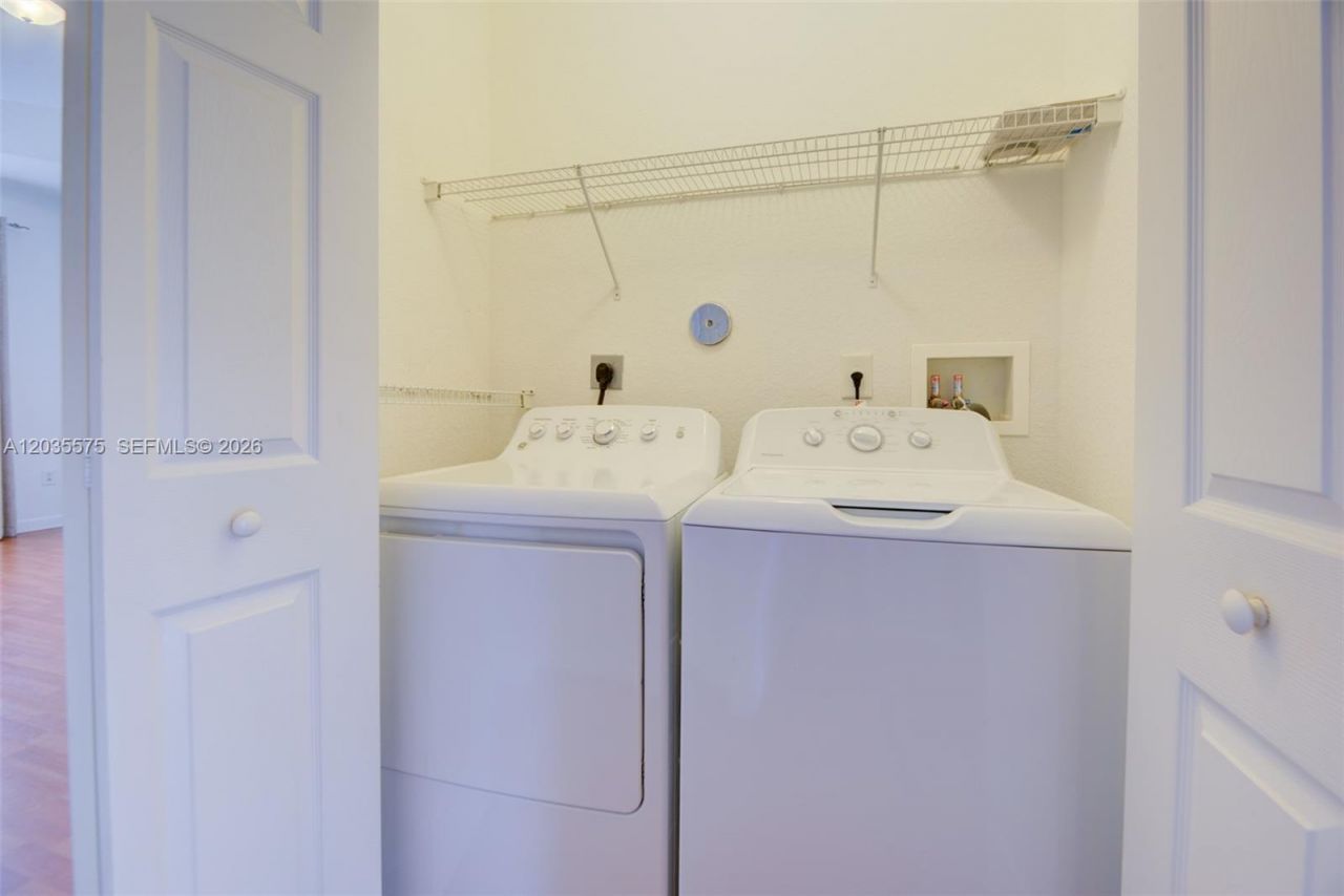 12842 SW 135th St, Unit 12842, Miami, FL 33186 Photo