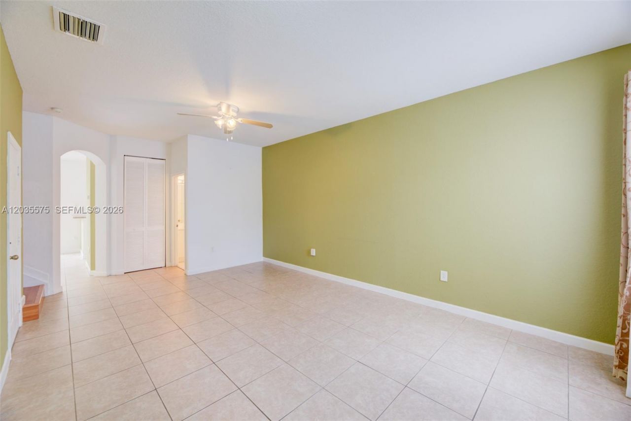 12842 SW 135th St, Unit 12842, Miami, FL 33186 Photo