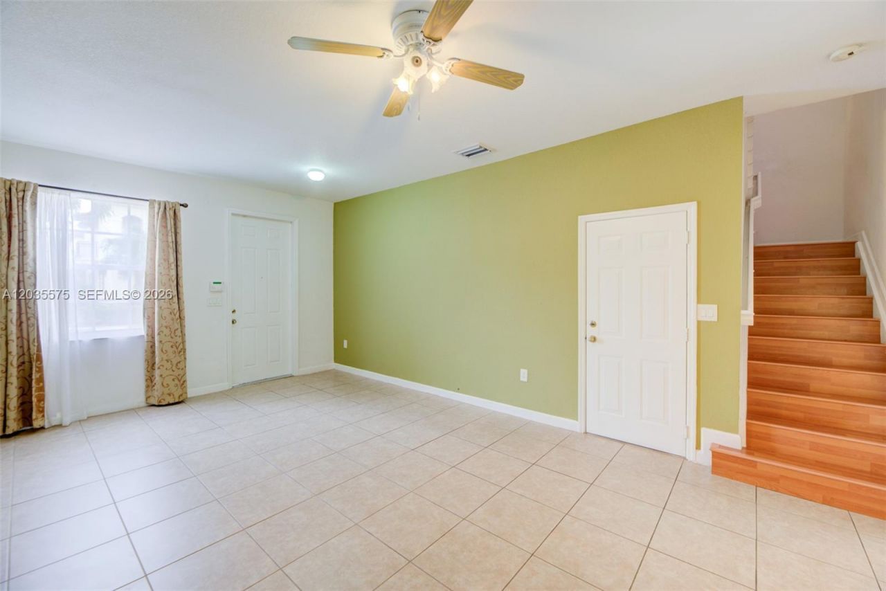 12842 SW 135th St, Unit 12842, Miami, FL 33186 Photo