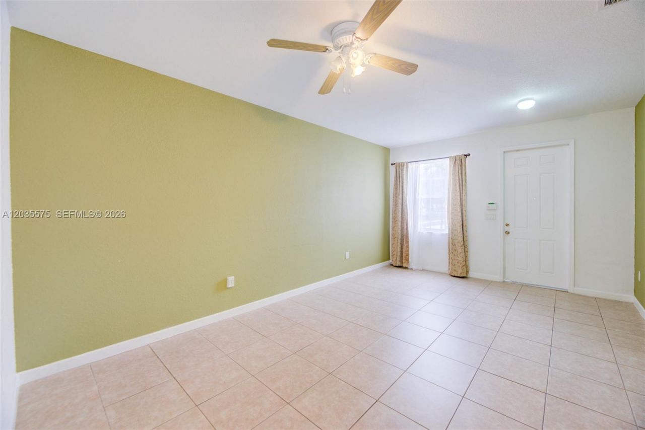 12842 SW 135th St, Unit 12842, Miami, FL 33186 Photo