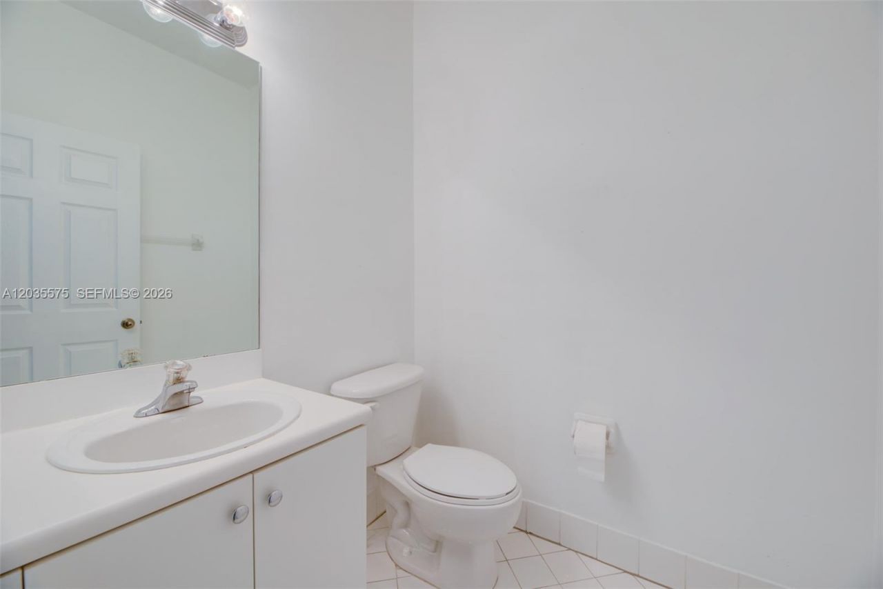 12842 SW 135th St, Unit 12842, Miami, FL 33186 Photo