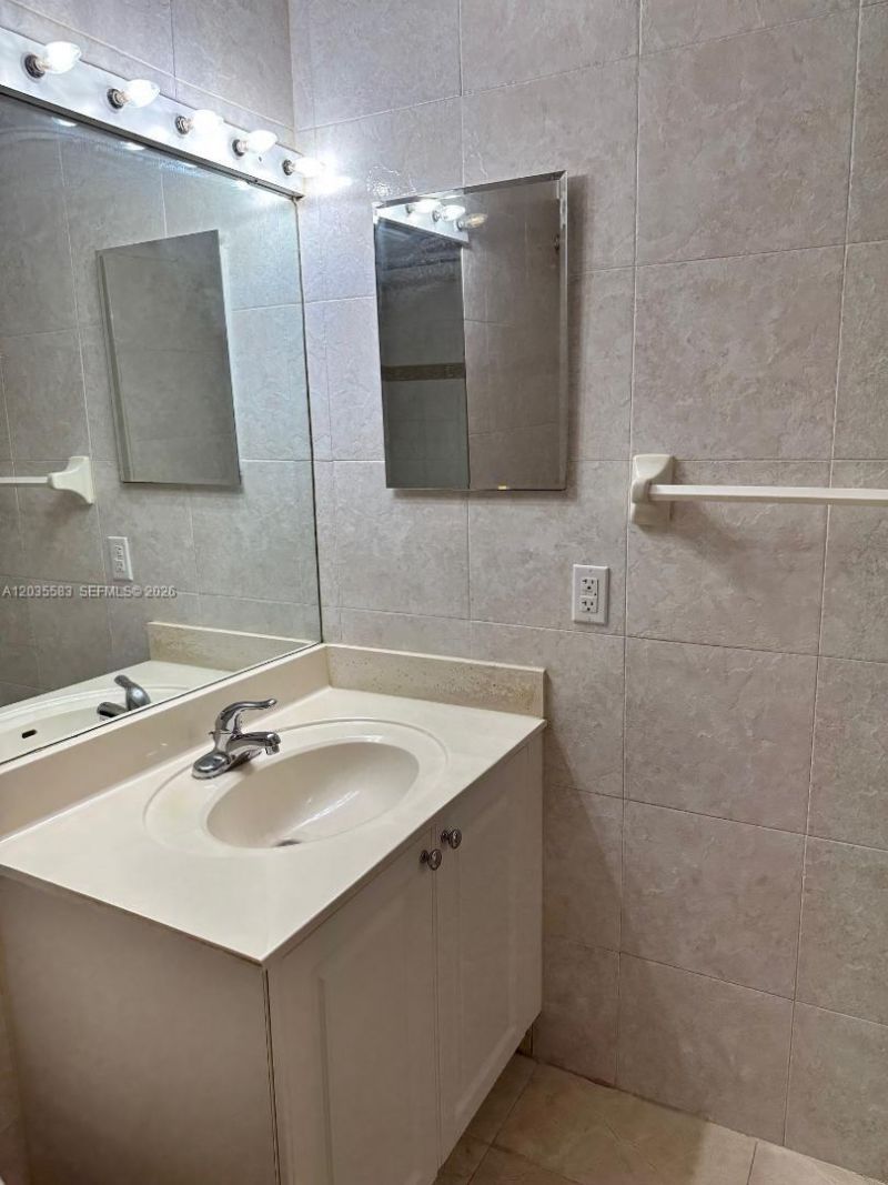 7205 W 3rd Ave , Hialeah, FL 33014 Photo