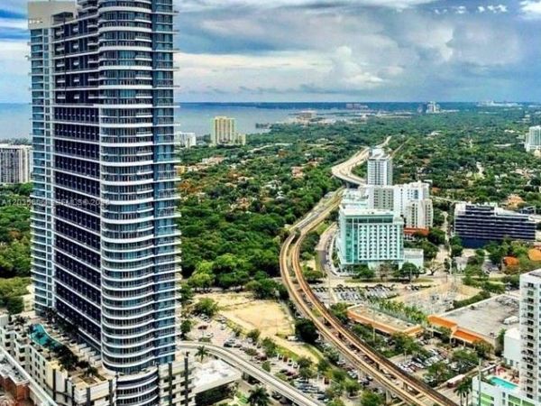 40 SW 13 ST, Unit SPH1, Miami, FL 33130