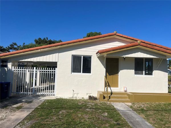 395 NE 112th St , Miami, FL 33161