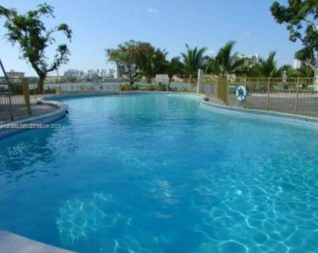 6175 NW 186th St , Unit 305, Hialeah, FL 33015 Photo