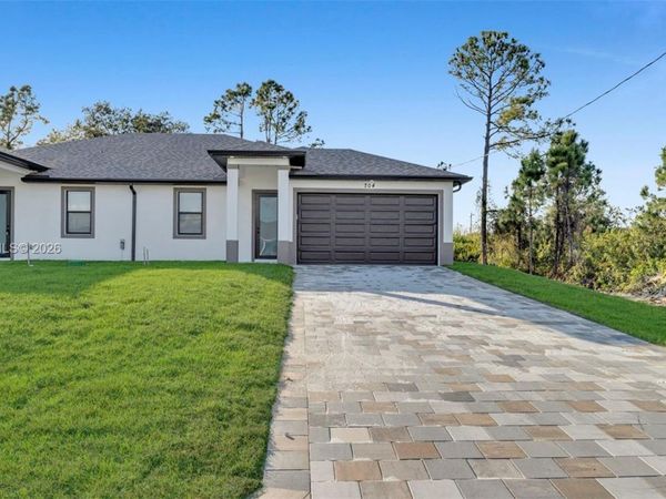 4980 Fairway Ct , Unit 4980, Lehigh Acres, FL 33973