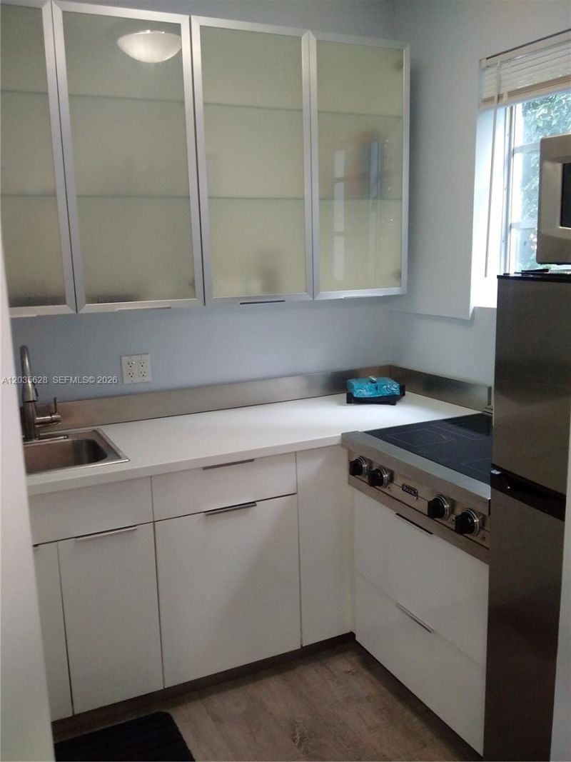 1525 Meridian Ave , Unit 104, Miami Beach, FL 33139 Photo